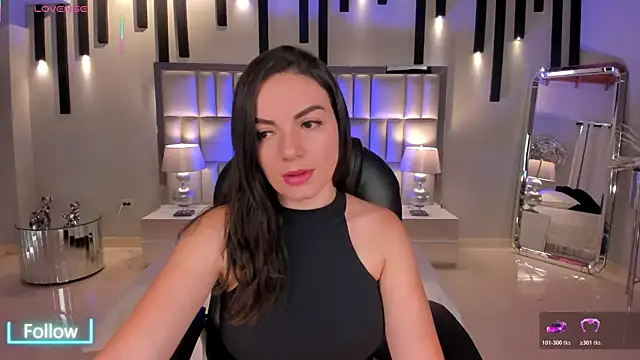 Snapshot of MorganHicks chatting on 12/03/25, 07:23 MorganHicks online show from 12/03/25, 07:23