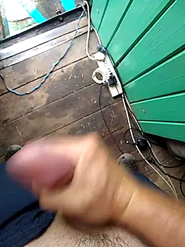 Alvaro2017 online show from 02/25/25, 01:39