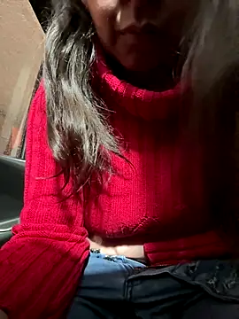 Snapshot of latinfemale chatting on 11/16/25, 09:20 latinfemale online show from 11/16/25, 09:20