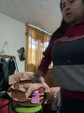 latinfemale online show from 07/08/26, 08:13