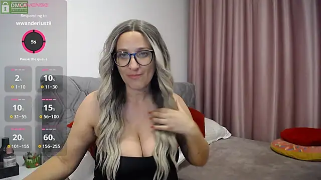 Aphrodite S32 online show from 09/26/25, 12:58