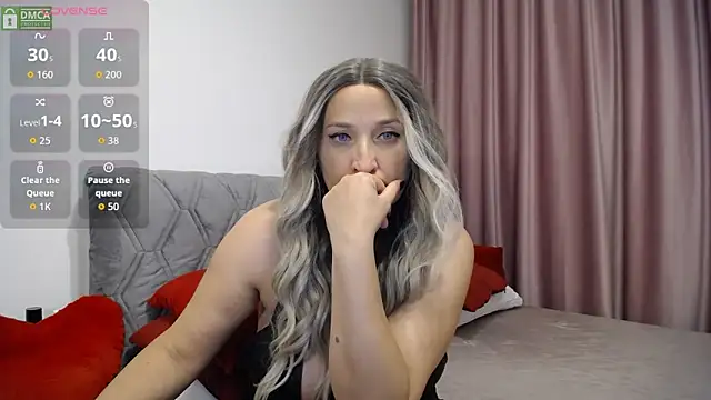 Aphrodite S32 online show from 10/19/25, 08:31