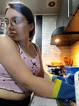 linda-schmidt online show from 09/28/25, 05:51