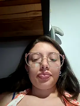 linda-schmidt online show from 06/14/26, 02:24