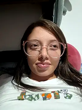 linda-schmidt online show from 06/23/26, 03:37