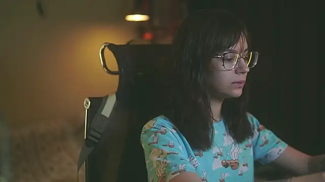 alyssa sweet online show from 10/16/25, 04:57