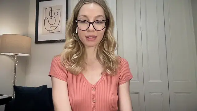 Cutensadistic online show from 12/20/24, 01:54