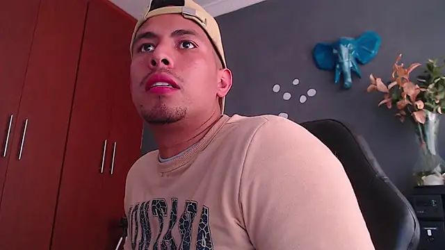 geirge teacherxx online show from 01/11/25, 08:54