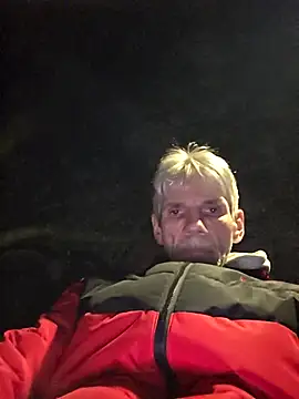 Snapshot of InMeinenMund chatting on 10/07/25, 07:44 InMeinenMund online show from 10/07/25, 07:44