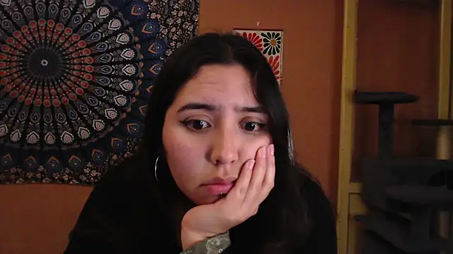 Snapshot of IntimateTales chatting on 12/12/24, 08:32 IntimateTales online show from 12/12/24, 08:32