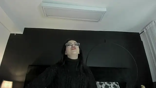  Jade 16 online show from 01/29/25, 03:26