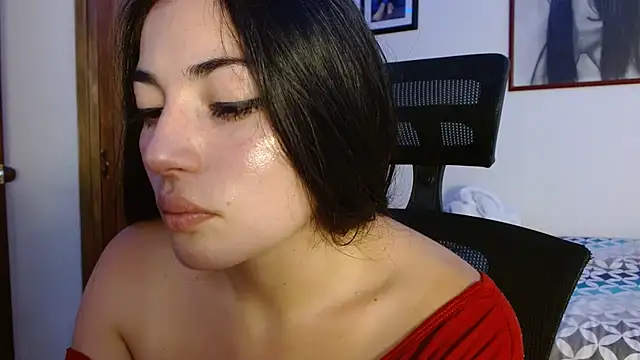 Honey Aynur20 online show from 10/24/25, 04:58