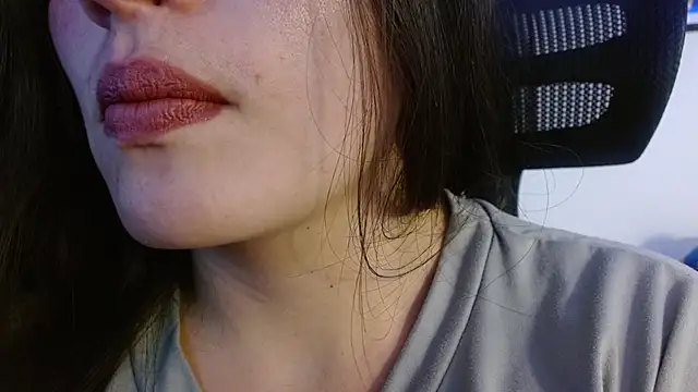 Honey Aynur20 online show from 10/28/25, 05:15