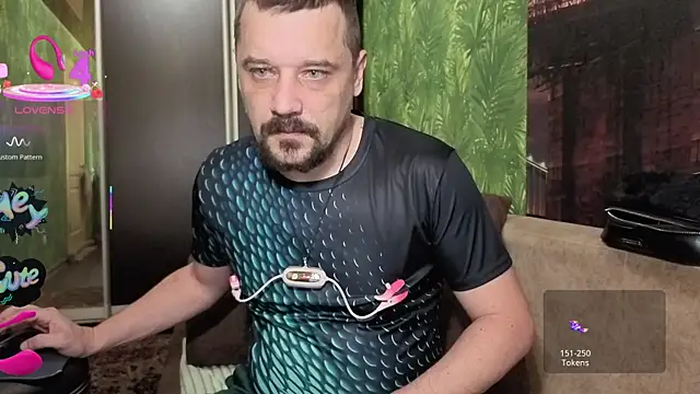 DanielOhCool online show from 10/14/25, 07:31