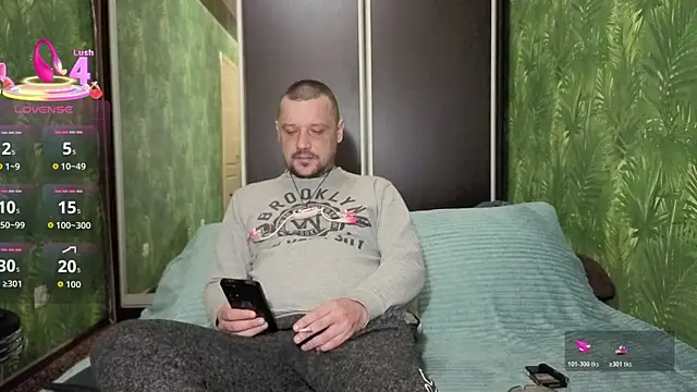 DanielOhCool online show from 05/18/26, 07:14