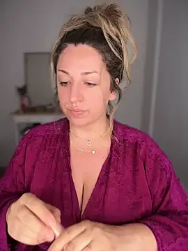 miamellycious online show from 07/18/26, 03:11