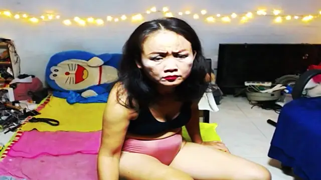 1CuteAndSexy69 online show from 12/20/24, 03:53