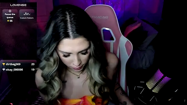 queenxlexy online show from 01/14/25, 09:41