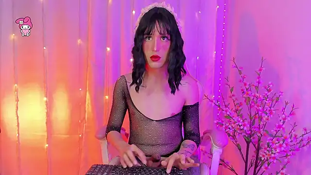 rosseblondee online show from 06/06/26, 07:29