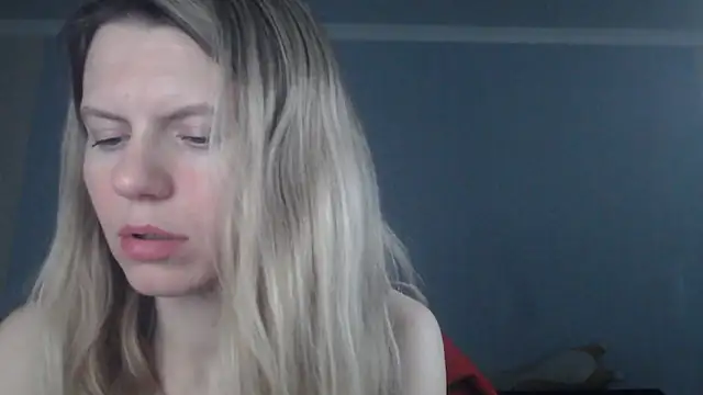 Snapshot of night_is_dark chatting on 03/05/26, 10:06 night is dark online show from 03/05/26, 10:06
