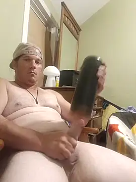 Snapshot of FUNINWV9 chatting on 09/13/25, 01:49 FUNINWV9 online show from 09/13/25, 01:49