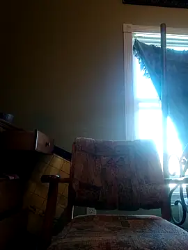 Snapshot of FUNINWV9 chatting on 09/18/25, 09:17 FUNINWV9 online show from 09/18/25, 09:17