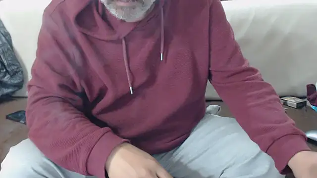 LiONTURK online show from 01/04/25, 04:12