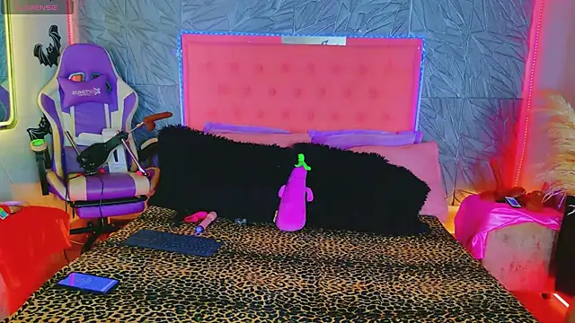 Snapshot of macasweet chatting on 12/01/25, 09:09 macasweet online show from 12/01/25, 09:09