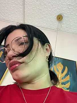 Snapshot of valerie_lya chatting on 11/03/25, 07:59 valerie lya online show from 11/03/25, 07:59