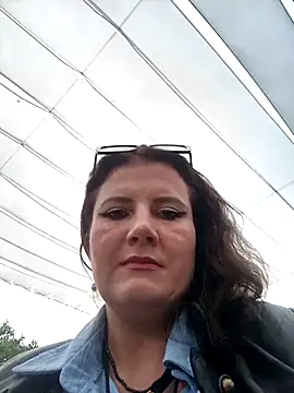 LizaCakes online show from 09/19/25, 03:34