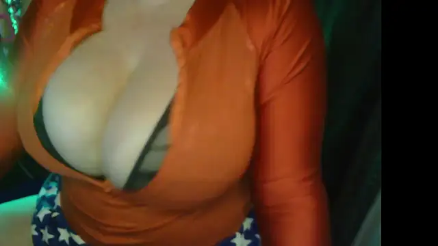 HoneyChambers online show from 07/05/26, 02:40