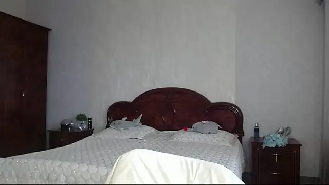 Snapshot of Batari chatting on 05/01/26, 04:17 Batari online show from 05/01/26, 04:17
