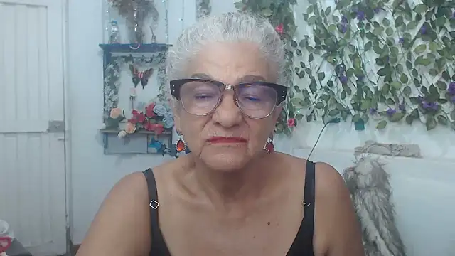 FunnyGrandma online show from 12/22/24, 12:50