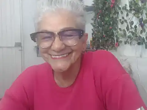 FunnyGrandma online show from 01/12/25, 03:07