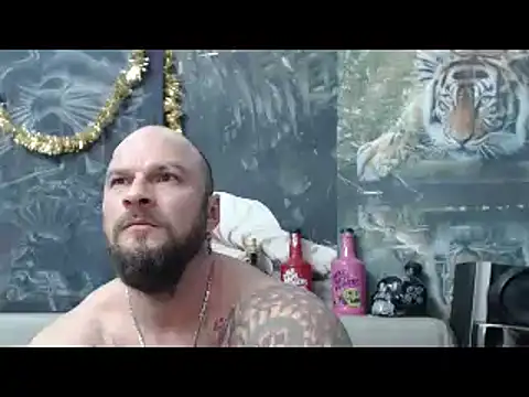 Snapshot of viking_30 chatting on 02/19/26, 07:32 viking 30 online show from 02/19/26, 07:32