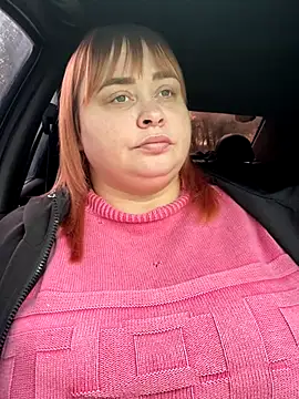 Snapshot of Model9798 chatting on 11/15/25, 08:33 Model9798 online show from 11/15/25, 08:33