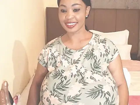 Snapshot of MissTits chatting on 09/27/25, 09:47 MissTits online show from 09/27/25, 09:47