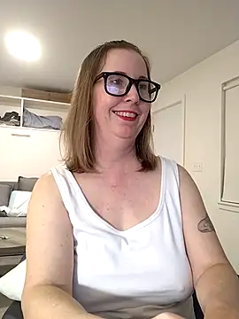 SweetandNaughty1 online show from 05/21/26, 04:41