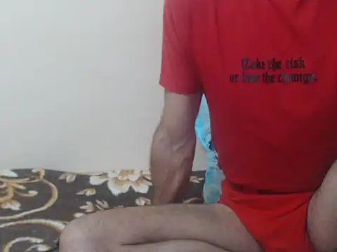 Snapshot of yvesstorm1 chatting on 11/13/25, 03:55 yvesstorm1 online show from 11/13/25, 03:55