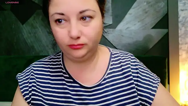 AleshaArabian online show from 01/04/25, 08:05