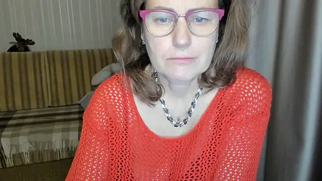 lauraoven online show from 03/11/25, 07:14