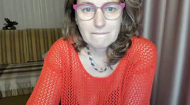 lauraoven online show from 03/16/25, 03:39