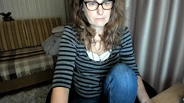 lauraoven online show from 01/19/26, 07:23