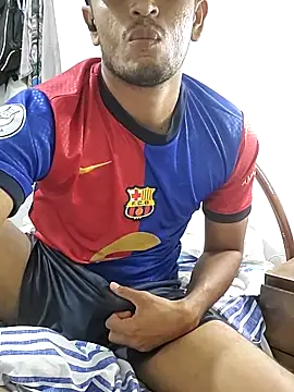 Snapshot of Charlieburrito7 chatting on 11/09/25, 05:06 Charlieburrito7 online show from 11/09/25, 05:06