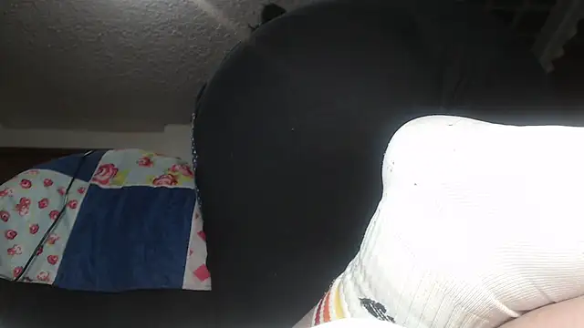 prettyangelsquirt online show from 12/17/24, 02:33