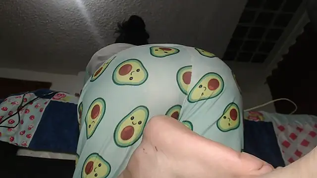prettyangelsquirt online show from 12/19/24, 09:49