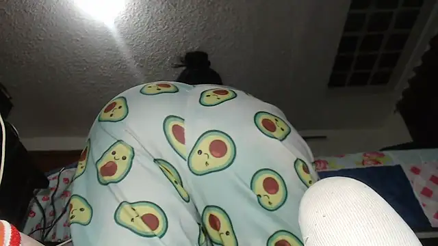 prettyangelsquirt online show from 12/20/24, 02:41