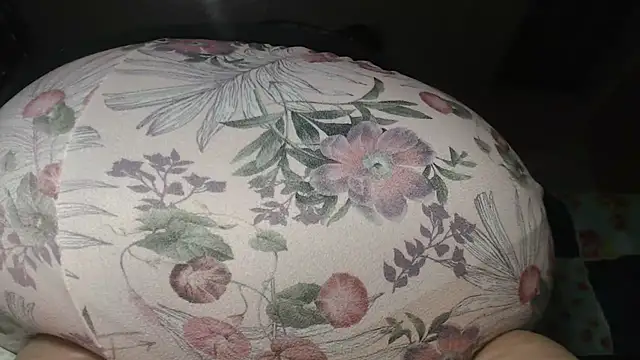 prettyangelsquirt online show from 01/19/25, 03:18