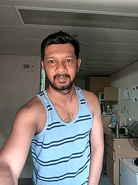 harddick0404 online show from 09/21/25, 06:04