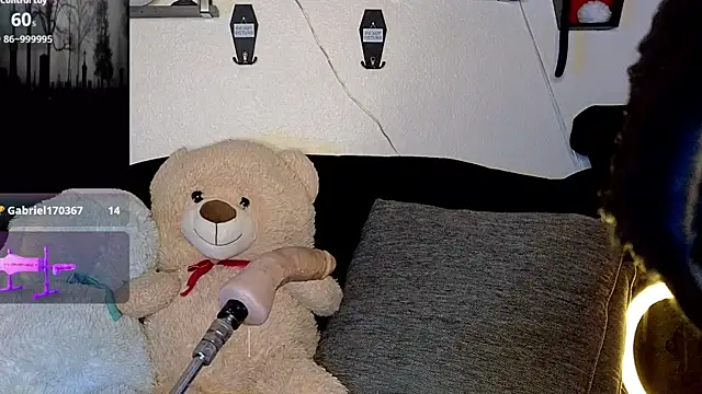 Ivey and James online show from 10/03/25, 09:12